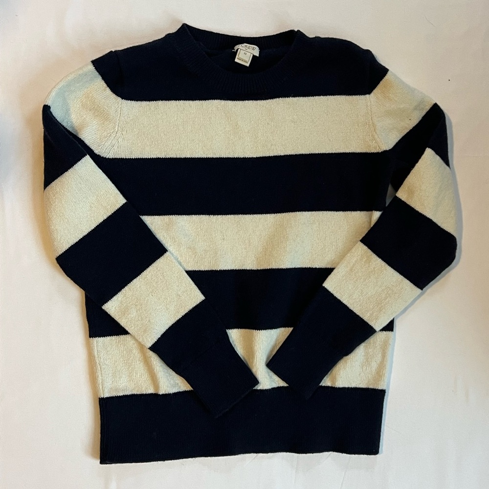 Navy/cream striped crew neck sweater